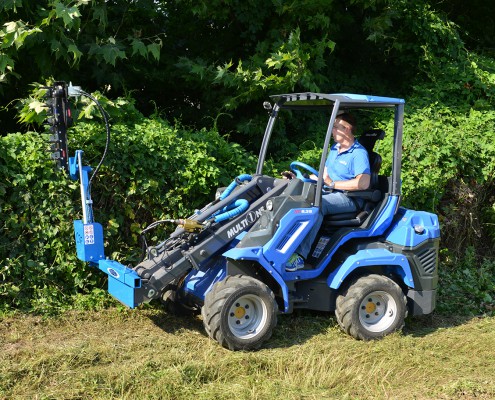 hedge-trimmer for mini loader