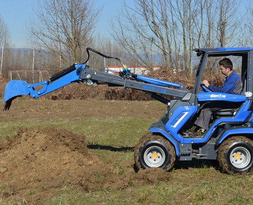 Multione-mini-digger