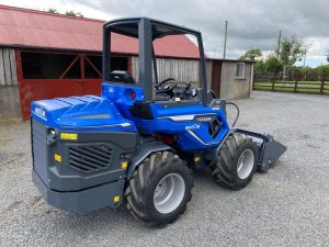 MultiOne-mini-loader-8.5-series-01-1030x773