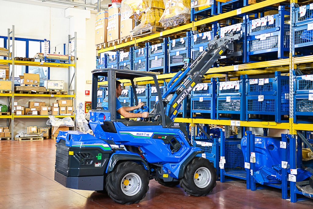 MultiOne mini loader EZ series with pallet fork