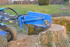 Swing Stump Grinder