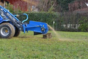 Swing Stump Grinder